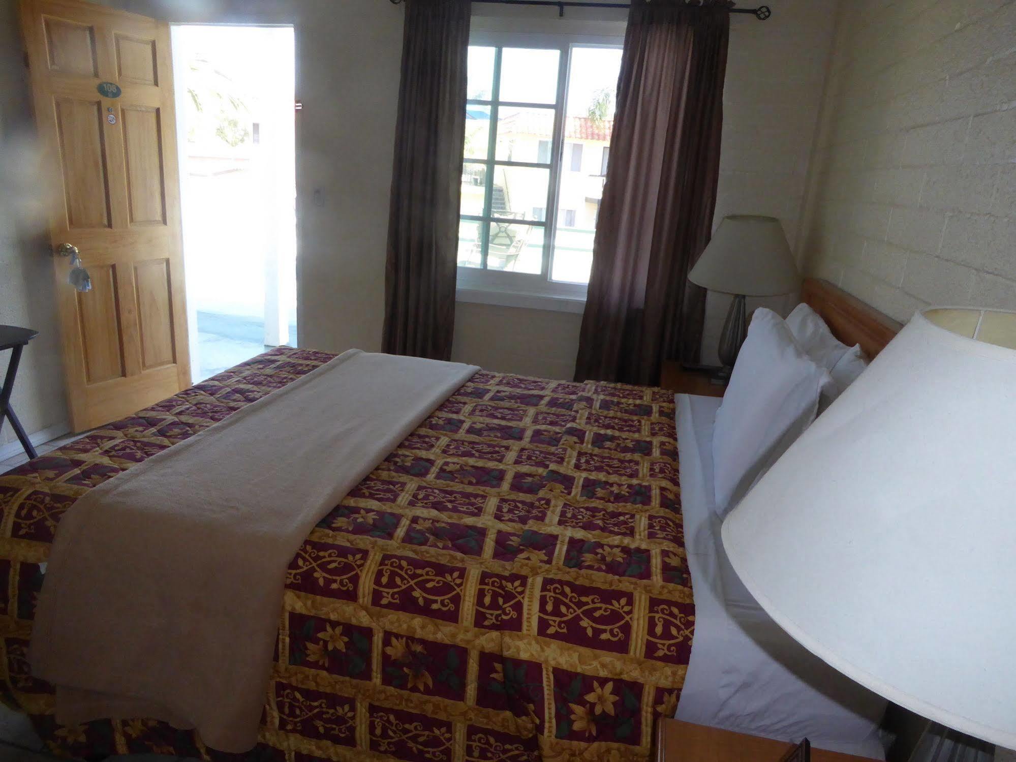 Oceana Boutique Hotel San Clemente Bagian luar foto